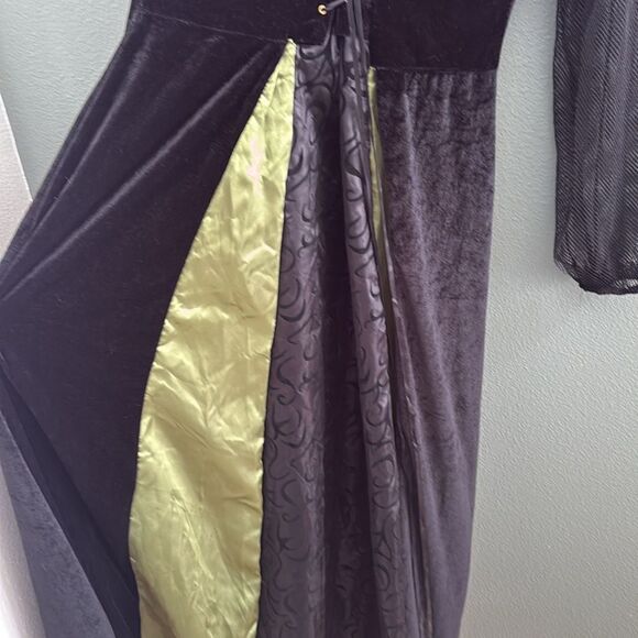 Adult Gothic Maiden Witch Sz S/M Fits Sz 2-8 Renaissance Costume - Picture 5 of 11